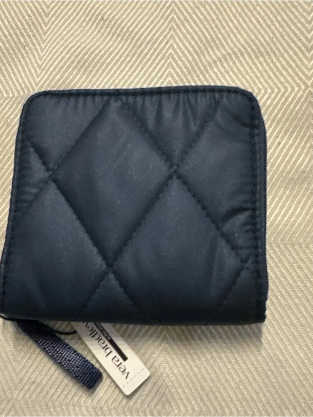 Quilted Navy zip around wallet - Picture 1 of 4